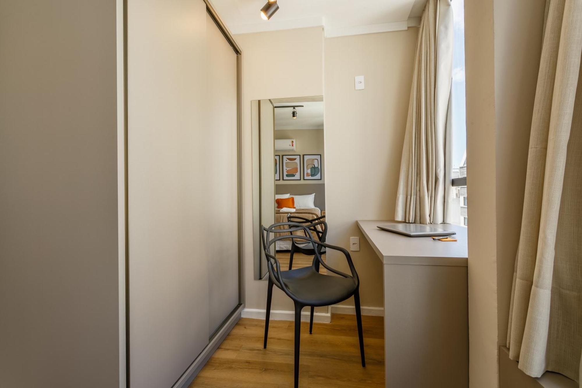 Estudio Pratico No Centro, 900M Do Centrosul P1617 Florianópolis المظهر الخارجي الصورة